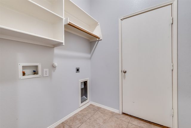 630 Oak Creek Drive, Cedar Hill, TX 75104