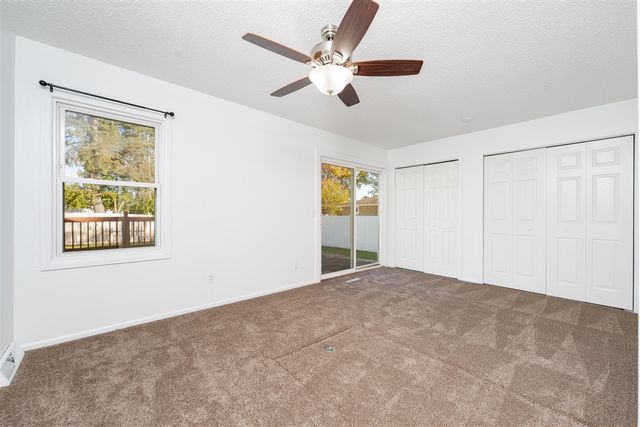 8244 W Q Avenue, Kalamazoo, MI 49009