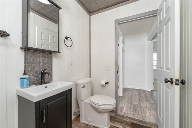 8244 W Q Avenue, Kalamazoo, MI 49009