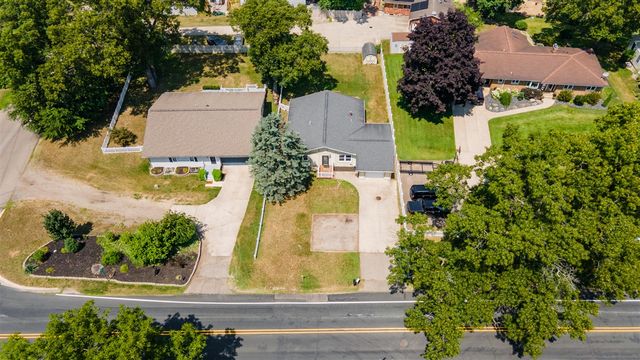 8244 W Q Avenue, Kalamazoo, MI 49009