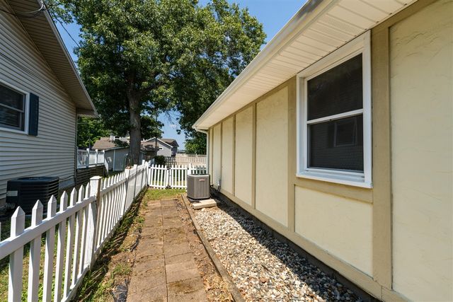 8244 W Q Avenue, Kalamazoo, MI 49009