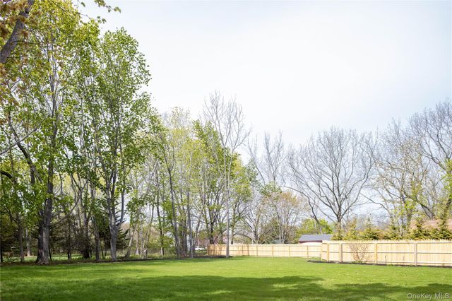 26745 Main Road, Cutchogue, NY 11935
