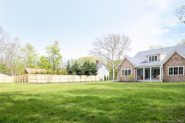 26745 Main Road, Cutchogue, NY 11935