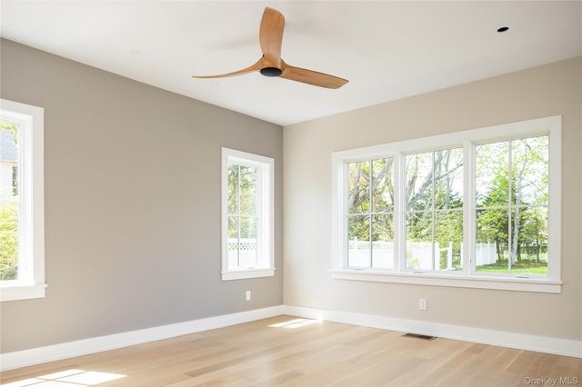 26745 Main Road, Cutchogue, NY 11935