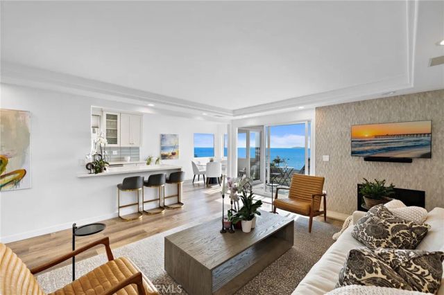 2609 Victoria Drive, Laguna Beach, CA 92651