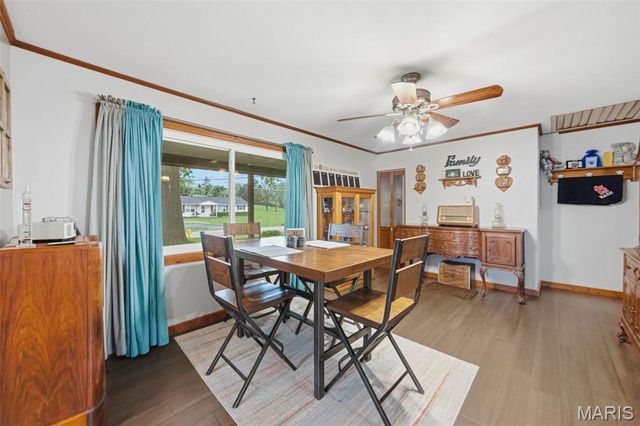 733 Lake Drive, Herculaneum, MO 63048