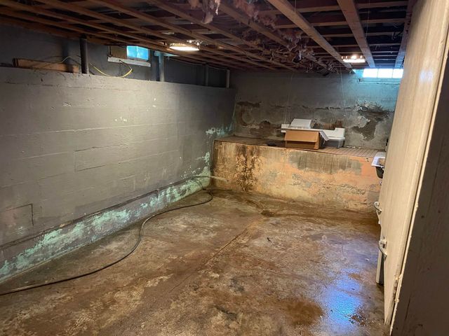 503 N Summit, El Dorado, KS 67042