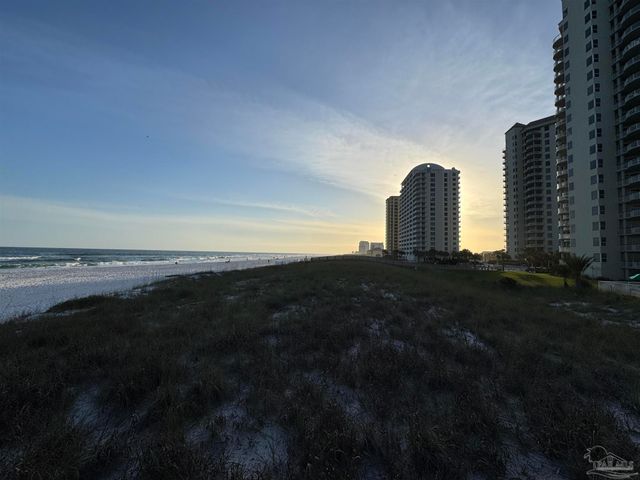8525 Gulf Blvd 807, Navarre Beach, FL 32566