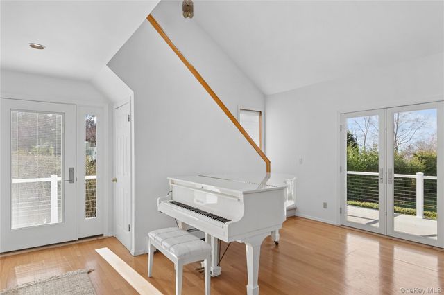 18 S Harbor Drive, Sag Harbor, NY 11963