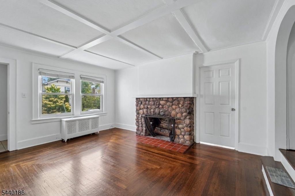 34 Cypress St, Millburn Twp., NJ 07041 — photo 3