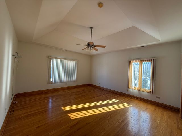 1004 Saddle Lane, Lemont, IL 60439