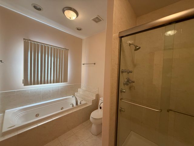 1004 Saddle Lane, Lemont, IL 60439