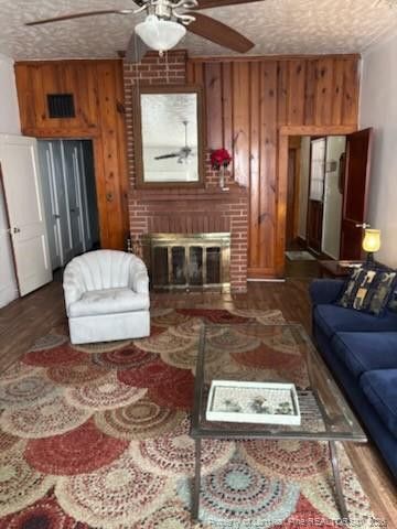 2103 MCMILLAN Avenue, Lumberton, NC 28358