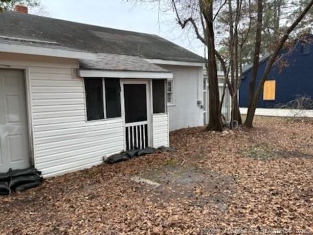 2103 MCMILLAN Avenue, Lumberton, NC 28358