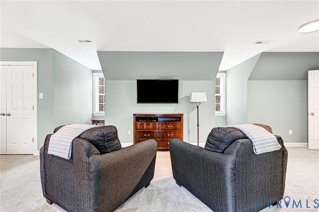 14436 Overlook Ridge Ln, Beaverdam, VA 23015