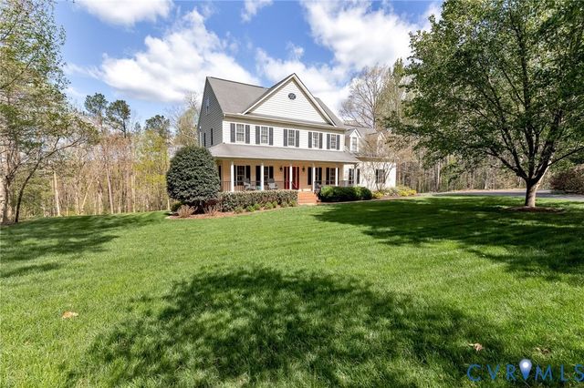 14436 Overlook Ridge Ln, Beaverdam, VA 23015