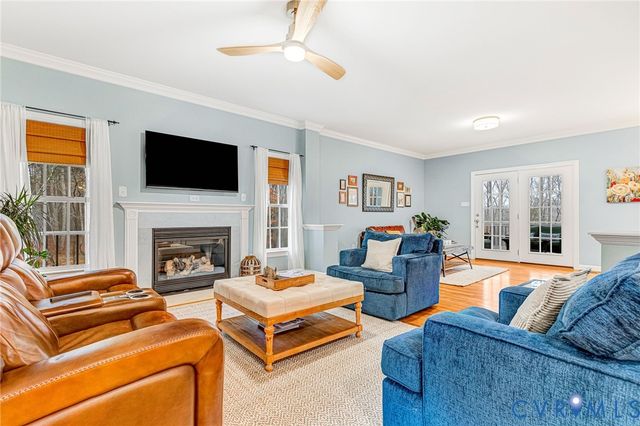 14436 Overlook Ridge Ln, Beaverdam, VA 23015