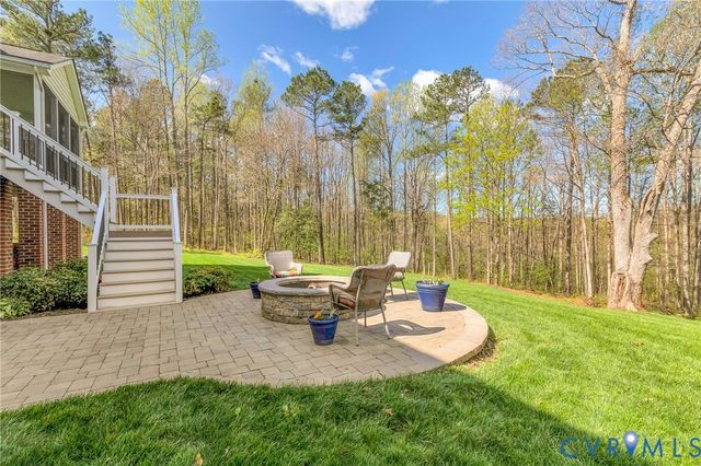 14436 Overlook Ridge Ln, Beaverdam, VA 23015
