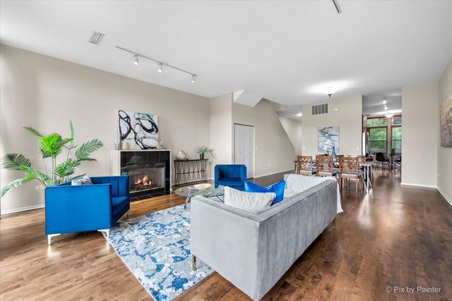 324 N Jefferson Street 307, Chicago, IL 60661