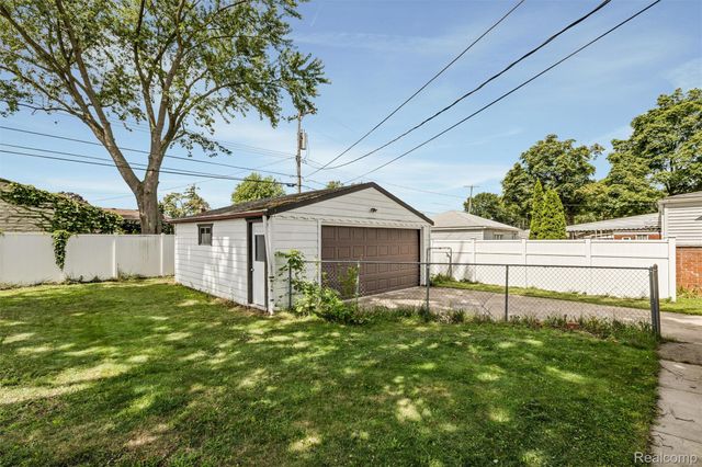 9522 Pardee Road, Taylor, MI 48180