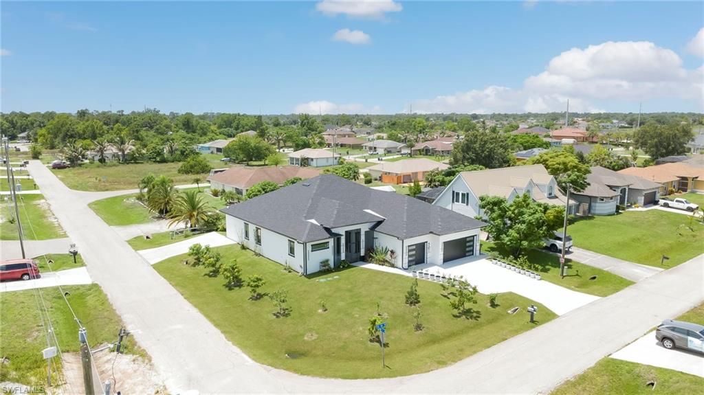 4301 10th ST W, LEHIGH ACRES, FL 33971 — photo 3