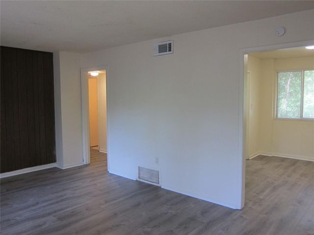300 NW 20TH AVENUE 6, Gainesville, FL 32609