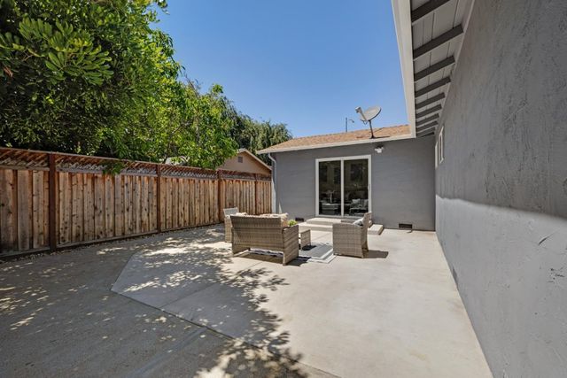 448 Greathouse Drive, Milpitas, CA 95035