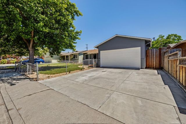 448 Greathouse Drive, Milpitas, CA 95035