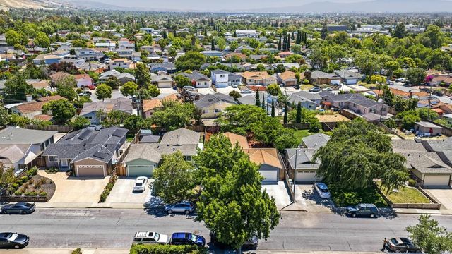 448 Greathouse Drive, Milpitas, CA 95035