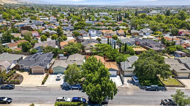 448 Greathouse Drive, Milpitas, CA 95035