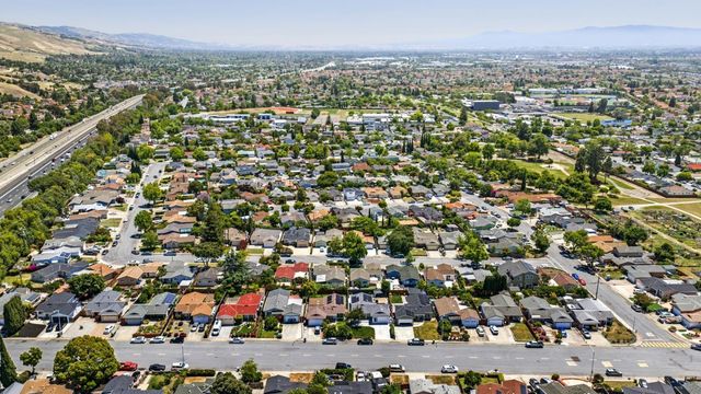 448 Greathouse Drive, Milpitas, CA 95035