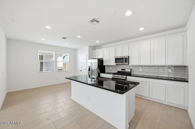 24000 N 146TH Lane, Surprise, AZ 85387