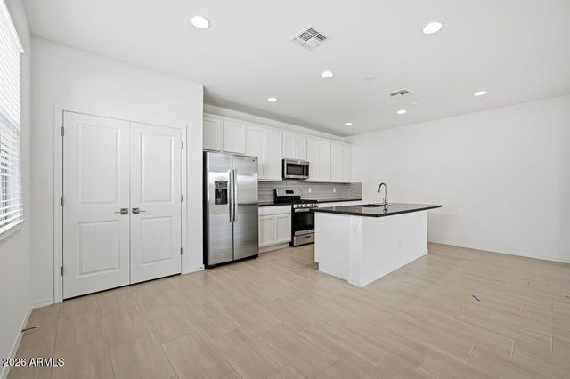 24000 N 146TH Lane, Surprise, AZ 85387