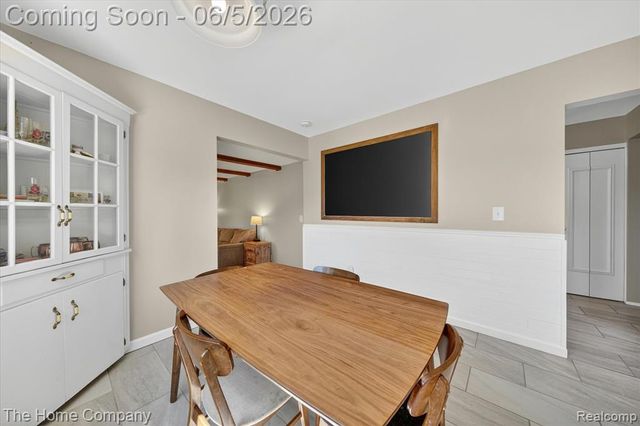31302 Saratoga Avenue, Warren, MI 48093