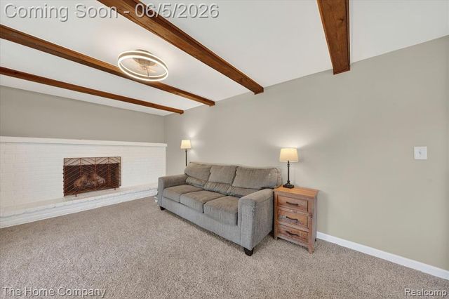 31302 Saratoga Avenue, Warren, MI 48093