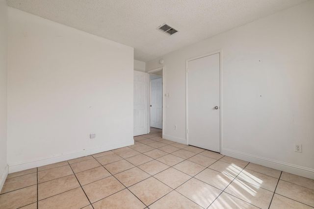 2644 San Ignacio Ave, Modesto, CA 95354