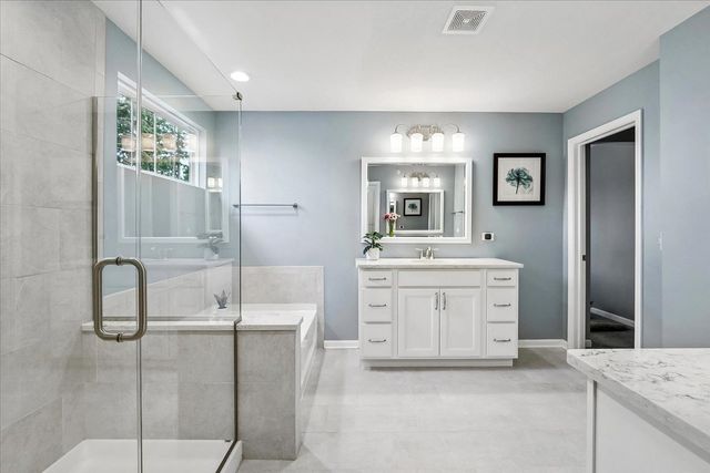 548 Council Circle, Vernon Hills, IL 60061