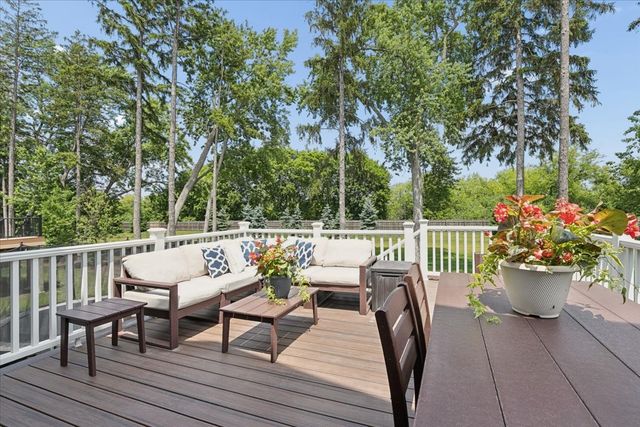 548 Council Circle, Vernon Hills, IL 60061