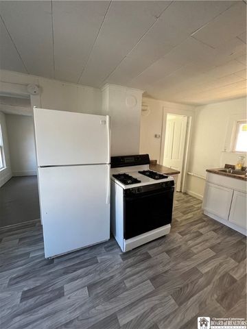 10 Eagle Street, Jamestown, NY 14701