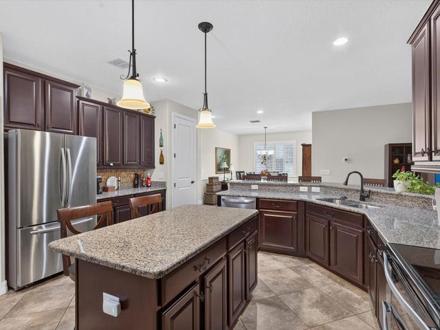 3831 SANIBEL STREET, Clermont, FL 34711