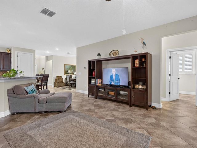 3831 SANIBEL STREET, Clermont, FL 34711