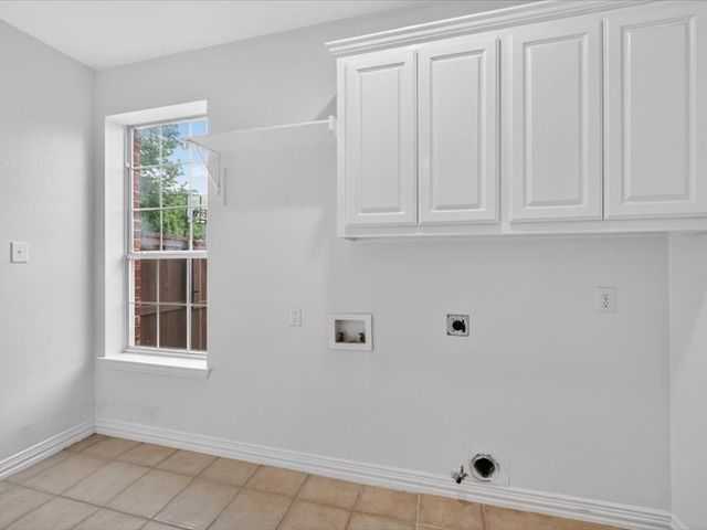 7917 Ocean Drive, Fort Worth, TX 76123