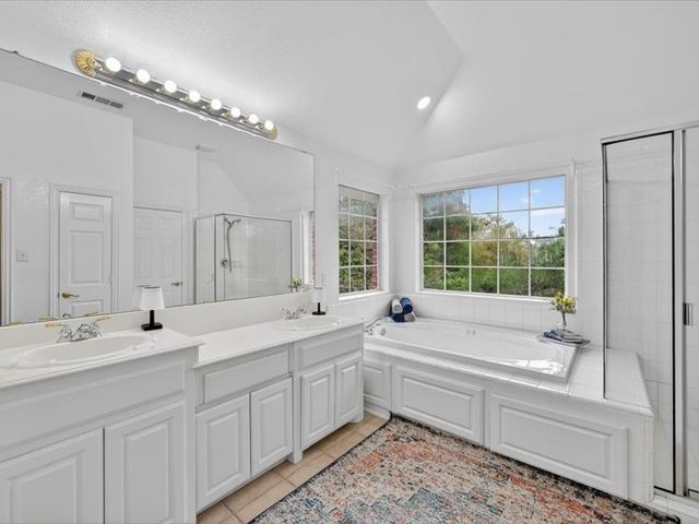 7917 Ocean Drive, Fort Worth, TX 76123