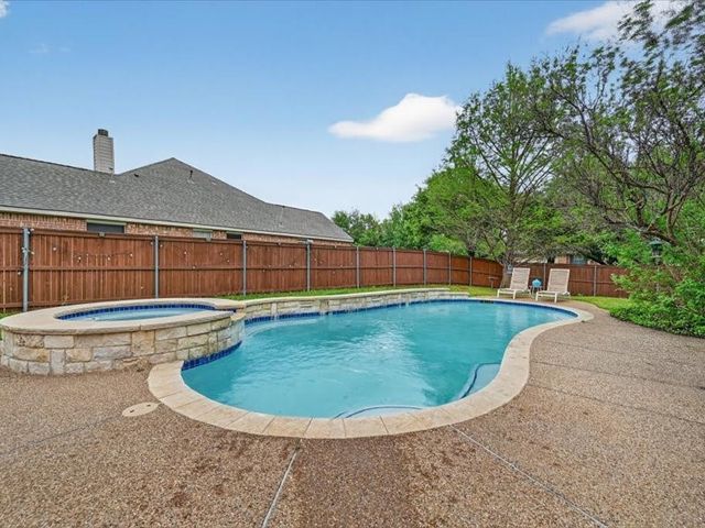 7917 Ocean Drive, Fort Worth, TX 76123