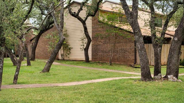 4159 Steck Ave 226, Austin, TX 78759