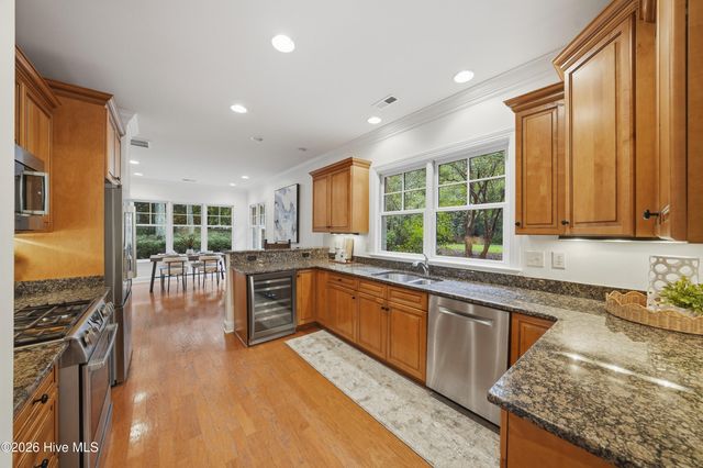 7102 Saybrook Drive, Wilmington, NC 28405