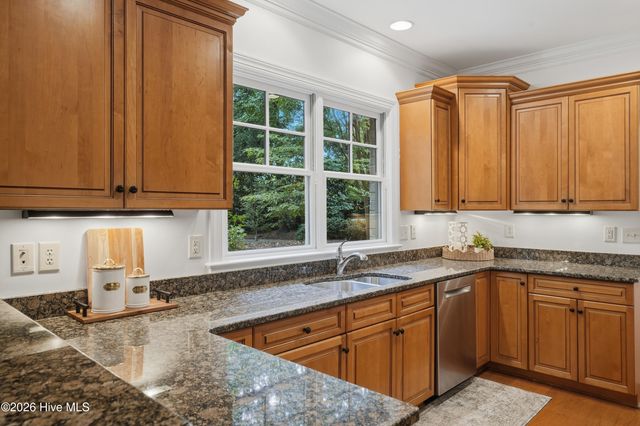 7102 Saybrook Drive, Wilmington, NC 28405