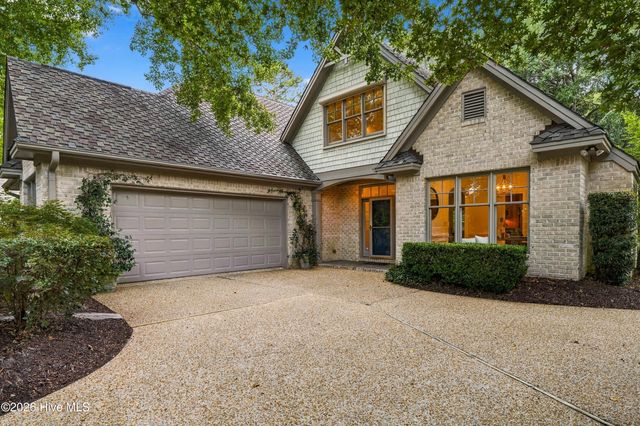 7102 Saybrook Drive, Wilmington, NC 28405