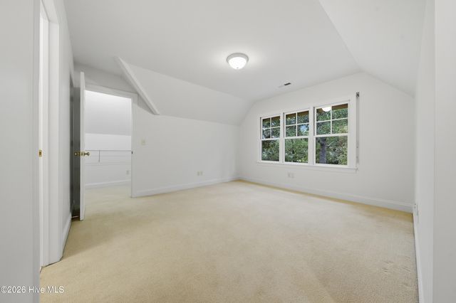 7102 Saybrook Drive, Wilmington, NC 28405