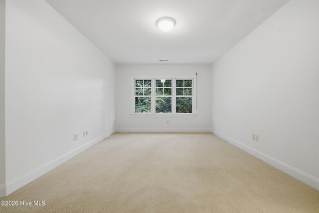 7102 Saybrook Drive, Wilmington, NC 28405